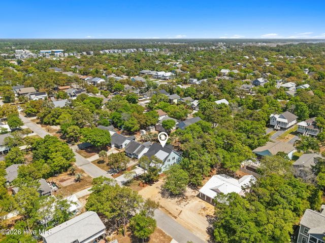 114 NE 31st Street, Oak Island, NC 28465