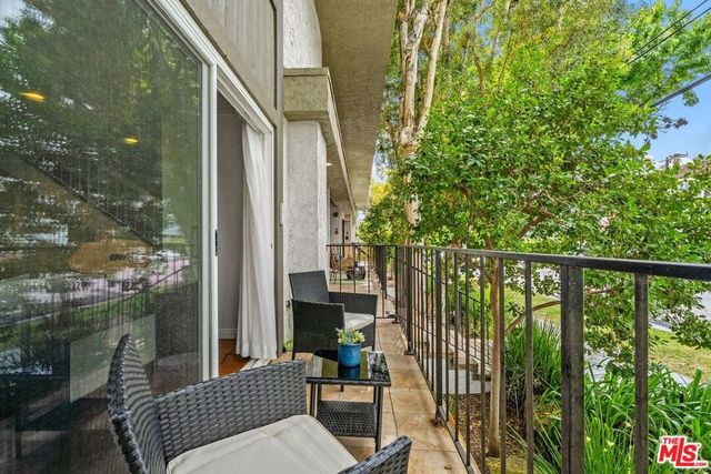 904 5th Street 1, Santa Monica, CA 90403