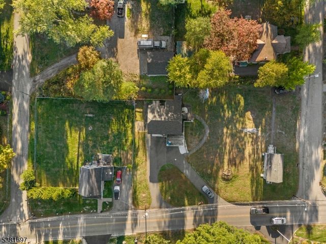 7 River Rd, Montville Twp., NJ 07045