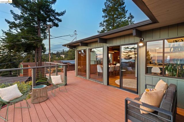 2724 Shasta Road, Berkeley, CA 94708