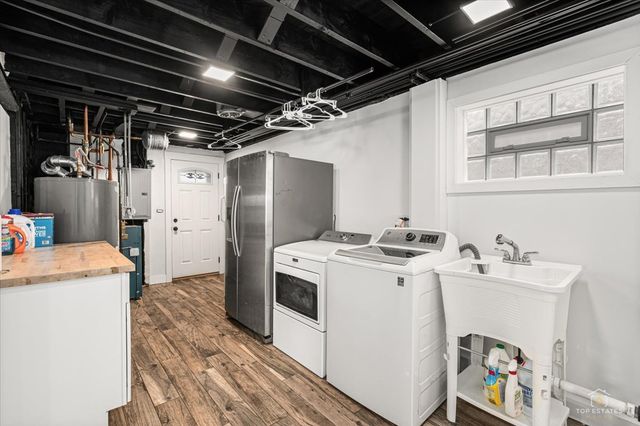 6320 W Lawrence Avenue, Chicago, IL 60630