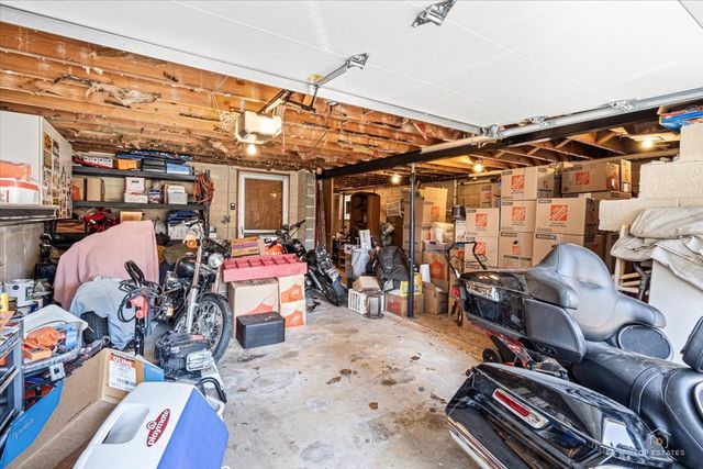 6320 W Lawrence Avenue, Chicago, IL 60630