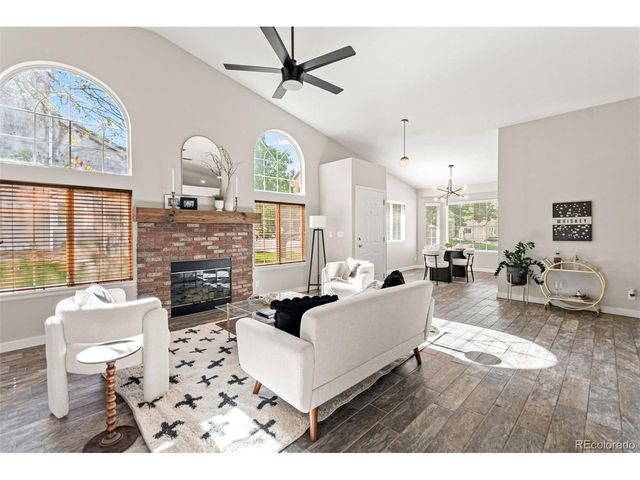 5976 S Jellison St F, Littleton, CO 80123