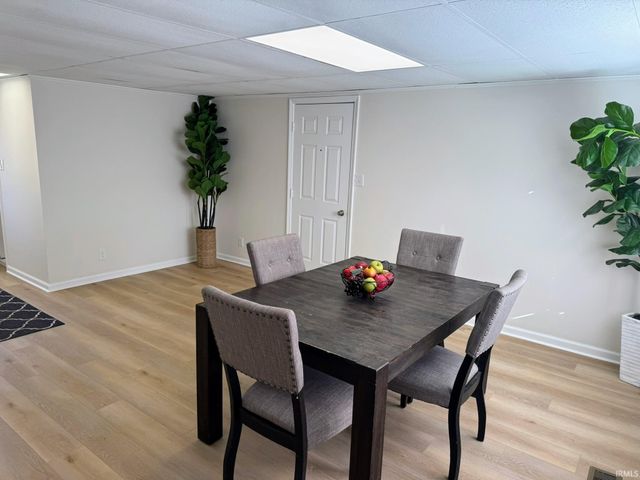 300 Christ Road, Evansville, IN 47711