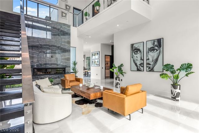 14 Sanctuary Peak Court, Henderson, NV 89012