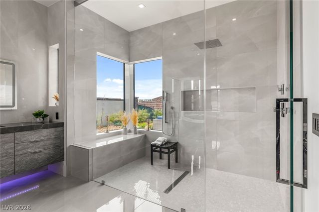 14 Sanctuary Peak Court, Henderson, NV 89012