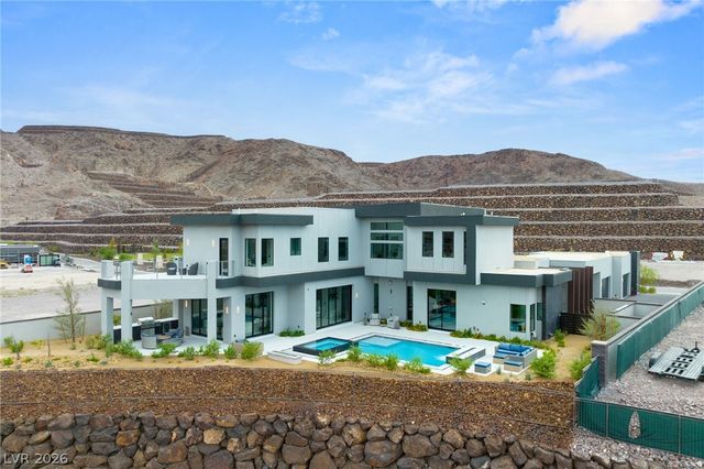 14 Sanctuary Peak Court, Henderson, NV 89012