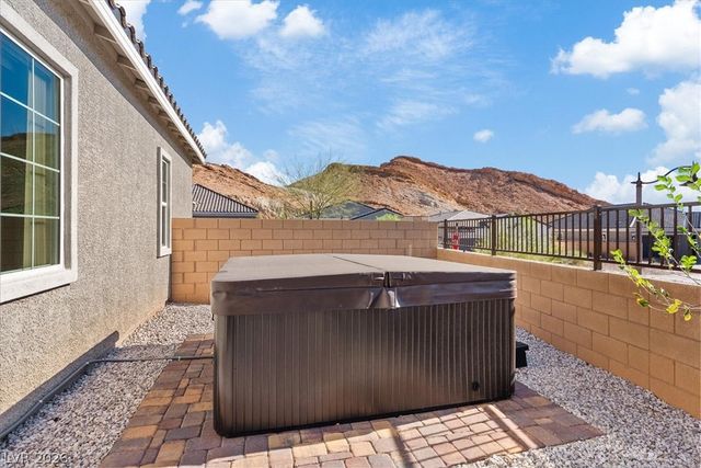 85 Cathedral Wash Place, Henderson, NV 89011