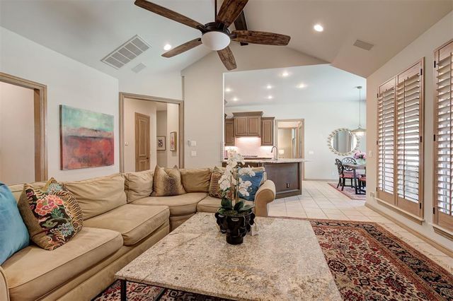 825 Crystal Creek Place, Edmond, OK 73034