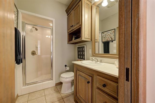 825 Crystal Creek Place, Edmond, OK 73034