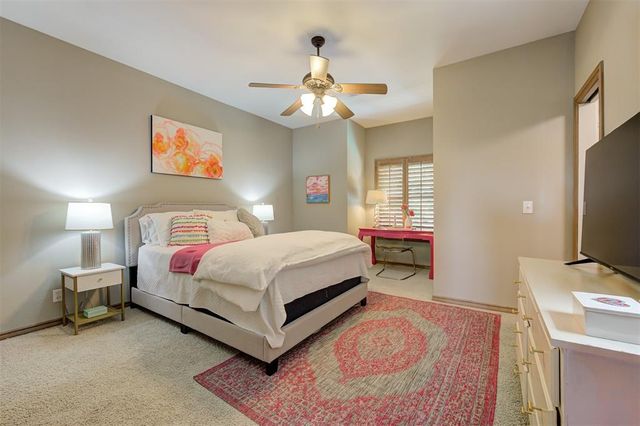 825 Crystal Creek Place, Edmond, OK 73034