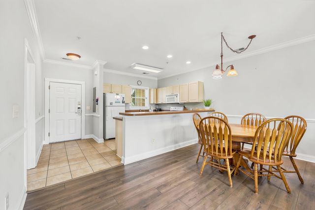 4893 Magnolia Pointe Ln Apt 202, Myrtle Beach, SC 29577