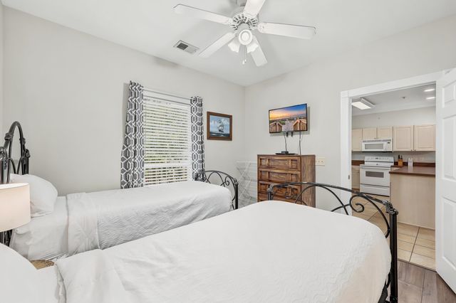 4893 Magnolia Pointe Ln Apt 202, Myrtle Beach, SC 29577