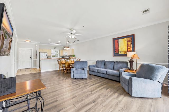 4893 Magnolia Pointe Ln Apt 202, Myrtle Beach, SC 29577