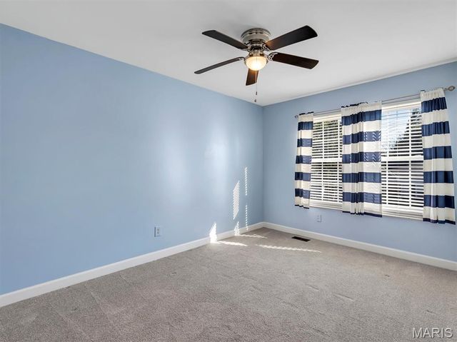 1221 Newport Landing Drive, Fenton, MO 63026