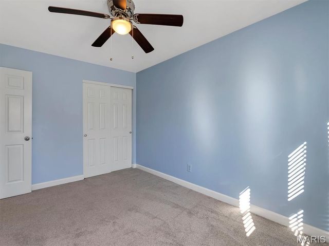 1221 Newport Landing Drive, Fenton, MO 63026