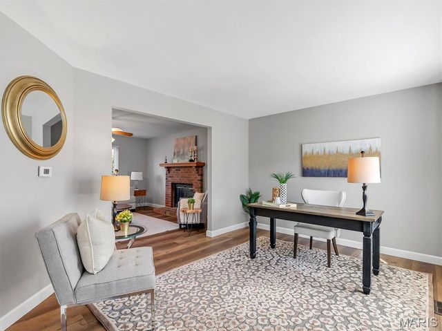 1221 Newport Landing Drive, Fenton, MO 63026