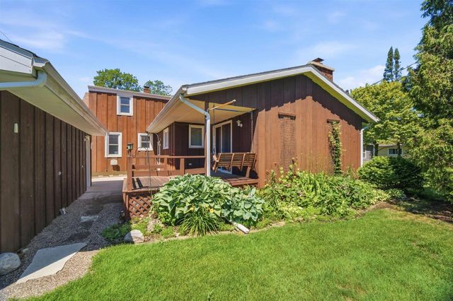 291 VINCENT STREET, Fond Du Lac, WI 54935