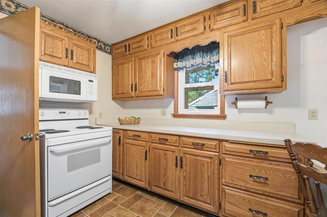 291 VINCENT STREET, Fond Du Lac, WI 54935