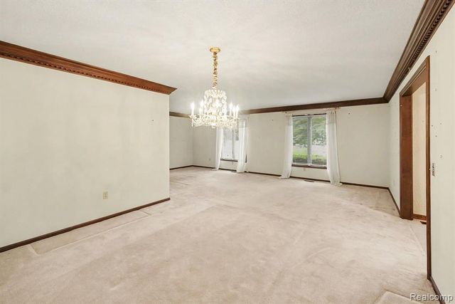10391 Hills Lane Drive, Goodrich, MI 48438