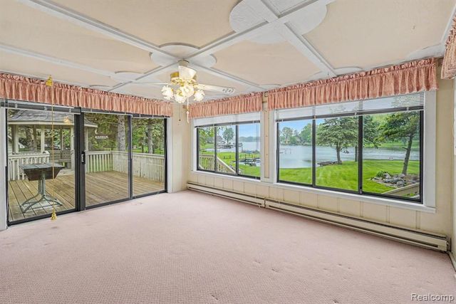 10391 Hills Lane Drive, Goodrich, MI 48438