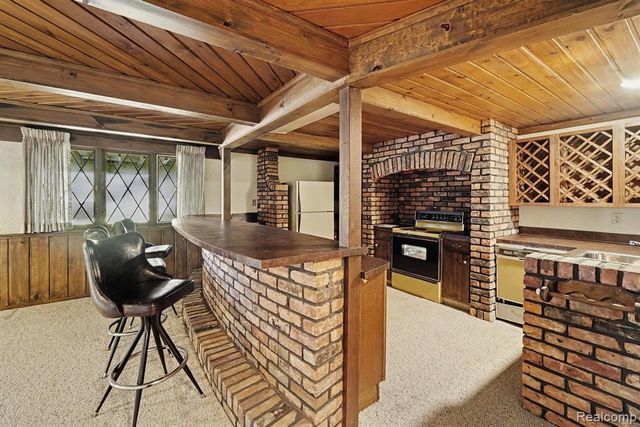 10391 Hills Lane Drive, Goodrich, MI 48438