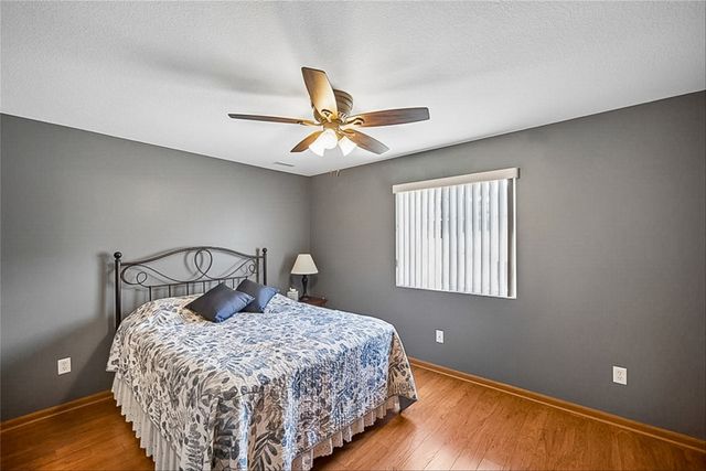 5916 Sutton Place 8, Urbandale, IA 50322