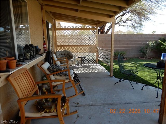 5811 Golden Wing Street, Las Vegas, NV 89113