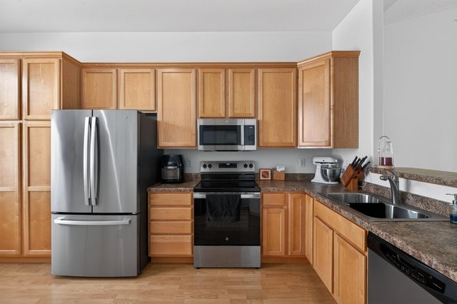 4801 Briarwood Drive, Cedar Falls, IA 50613