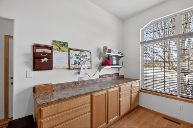 4801 Briarwood Drive, Cedar Falls, IA 50613