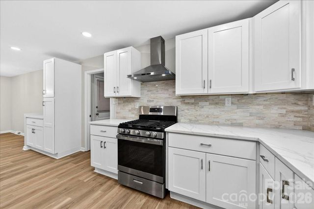 6018 Donegal Drive, Charlotte, NC 28212