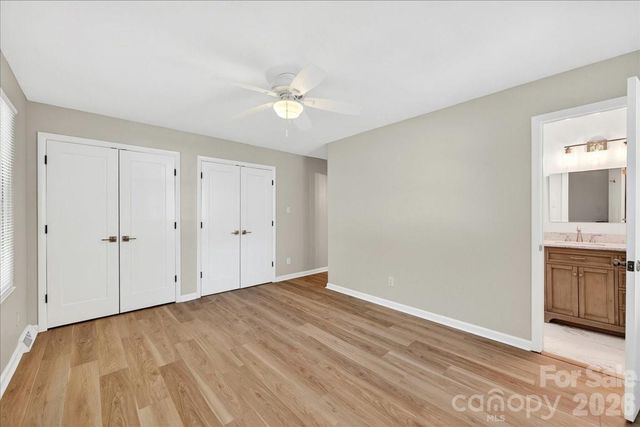 6018 Donegal Drive, Charlotte, NC 28212