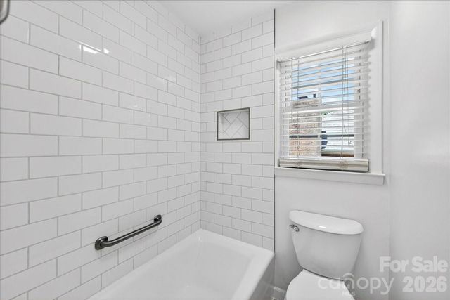 6018 Donegal Drive, Charlotte, NC 28212