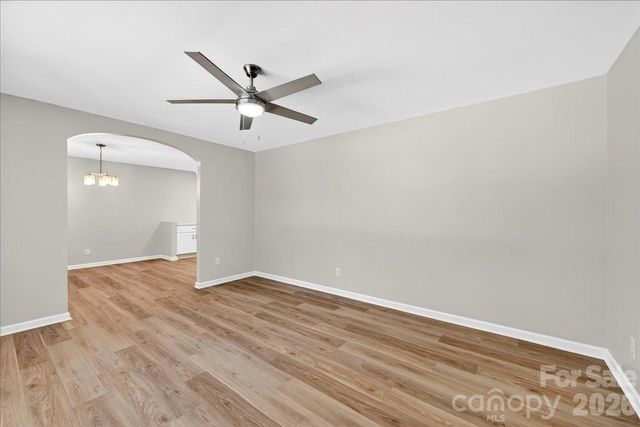 6018 Donegal Drive, Charlotte, NC 28212