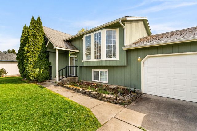 20010 E GRACE Ln, Otis Orchards, WA 99027