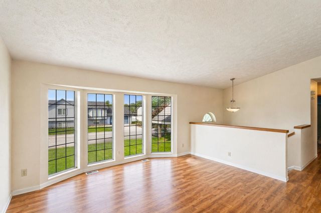 20010 E GRACE Ln, Otis Orchards, WA 99027