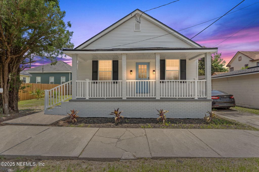 526 3RD Street, Jacksonville, FL 32206