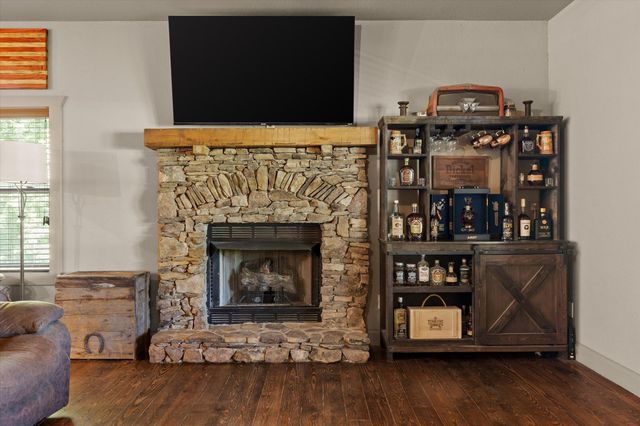 10911 E Brainerd Road, Apison, TN 37302