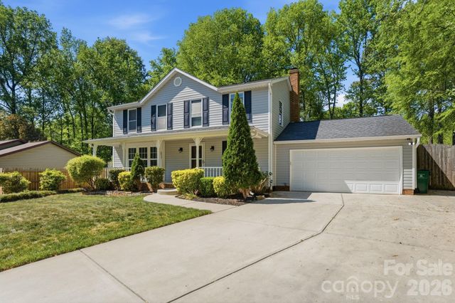 6839 Honey Hurst Lane, Charlotte, NC 28212