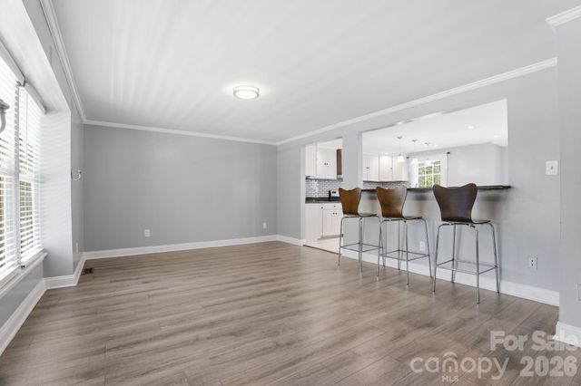 6839 Honey Hurst Lane, Charlotte, NC 28212