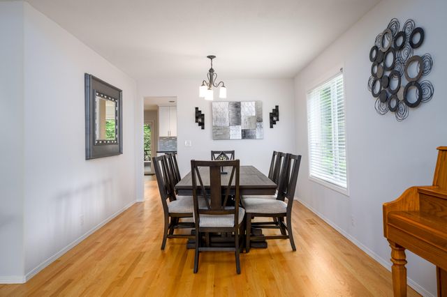 6270 SW Tillamook Place, Beaverton, OR 97007
