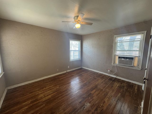 2118 33rd Street, B, Lubbock, TX 79411
