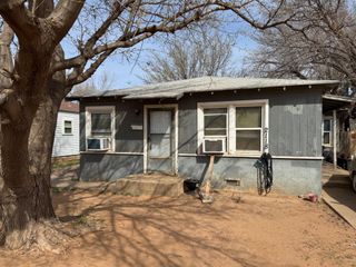2118 33rd Street, B, Lubbock, TX 79411