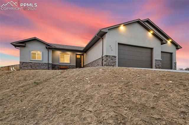 171 W Legend Drive, Pueblo West, CO 81007