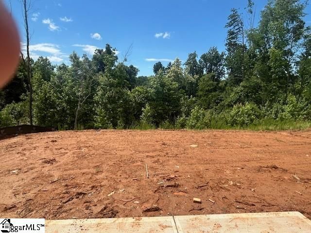 174 Gumwood Circle, Gaffney, SC 29341