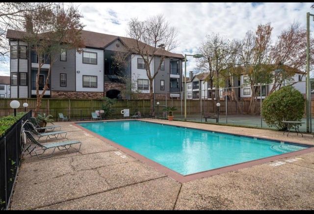 10811 Richmond Avenue 72, Houston, TX 77042