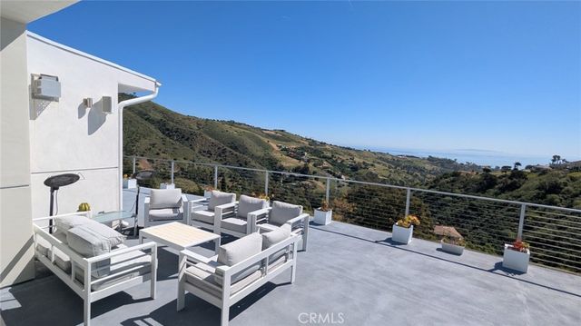 28405 Via Acero main, Malibu, CA 90265