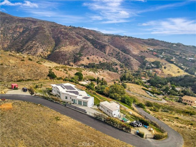 28405 Via Acero main, Malibu, CA 90265