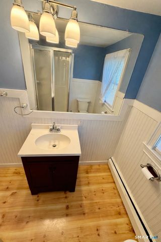 4 Anita Avenue, Waterford, CT 06385