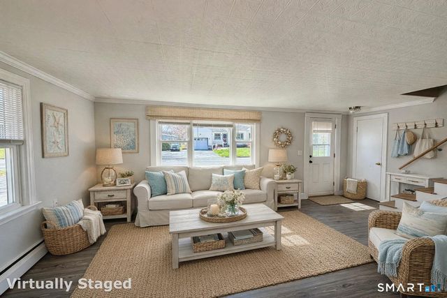 4 Anita Avenue, Waterford, CT 06385